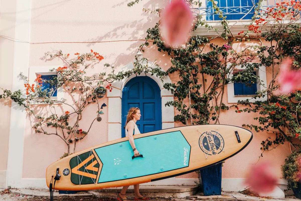 Wooden menace 11’2 inflatable paddle board – full package